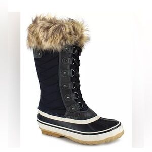 NWT  Esprit Women Waterproof Evelyn Boots 6